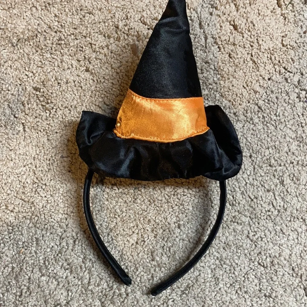 Barbie witch dress. Halloween costume. What little girl doesn’t love BARBIE